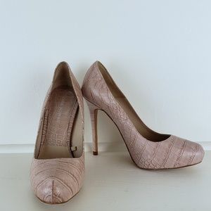 Zara Women Nude Pink Crocodile Leather Pumps